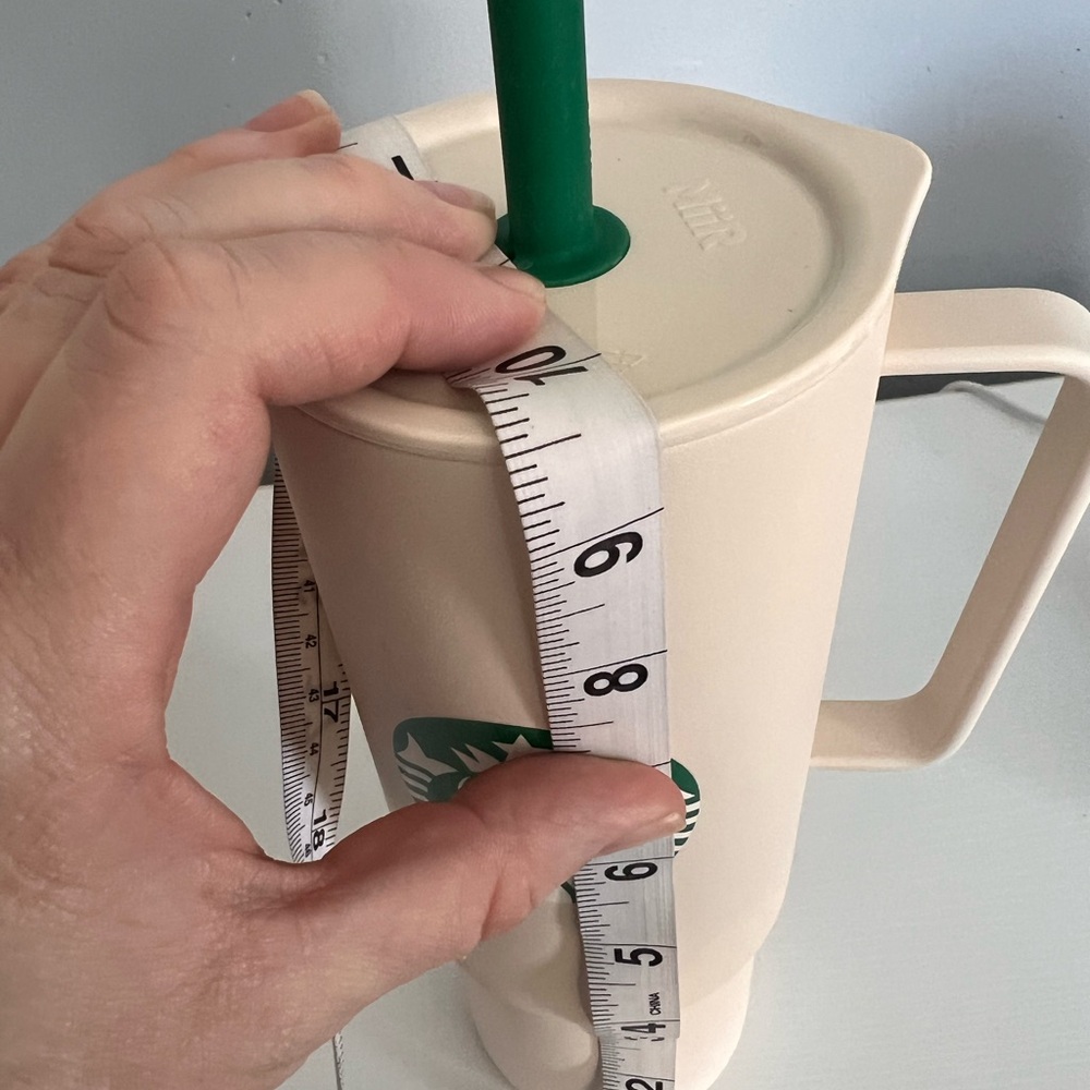 Starbucks × MiiR 2025 Holiday White Handle Tumbler 32oz Limited Edition - Picture 4 of 5
